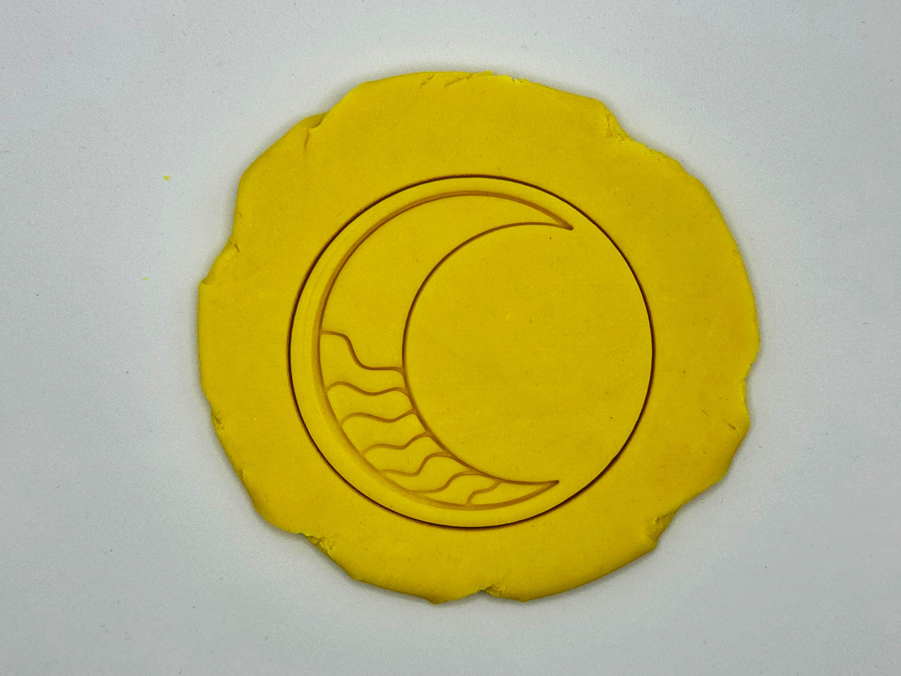 Keksausstecher - Halbmond mit Wellen