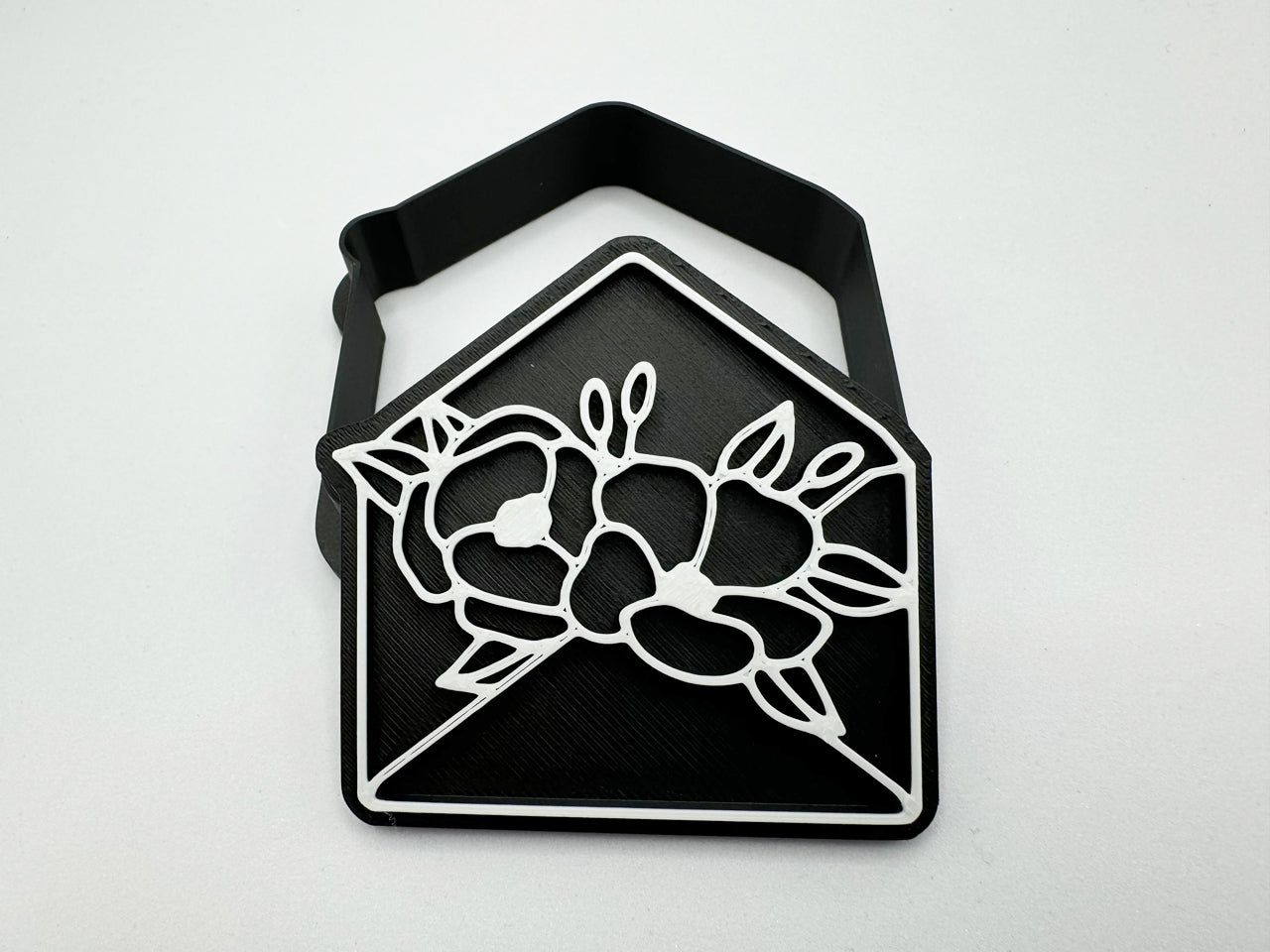 Keksausstecher - Umschlag mit Blumen