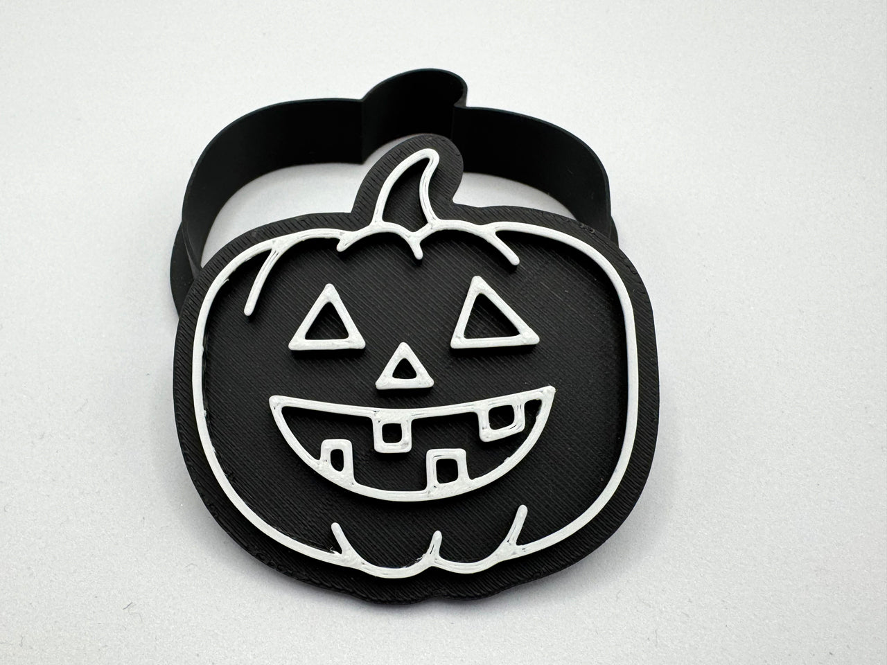 Keksausstecher - Zahnige Halloween-Kürbis